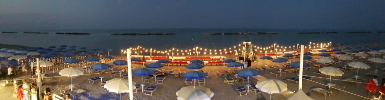 B&B Alba Sul Mare Guest House Massignano Exterior foto